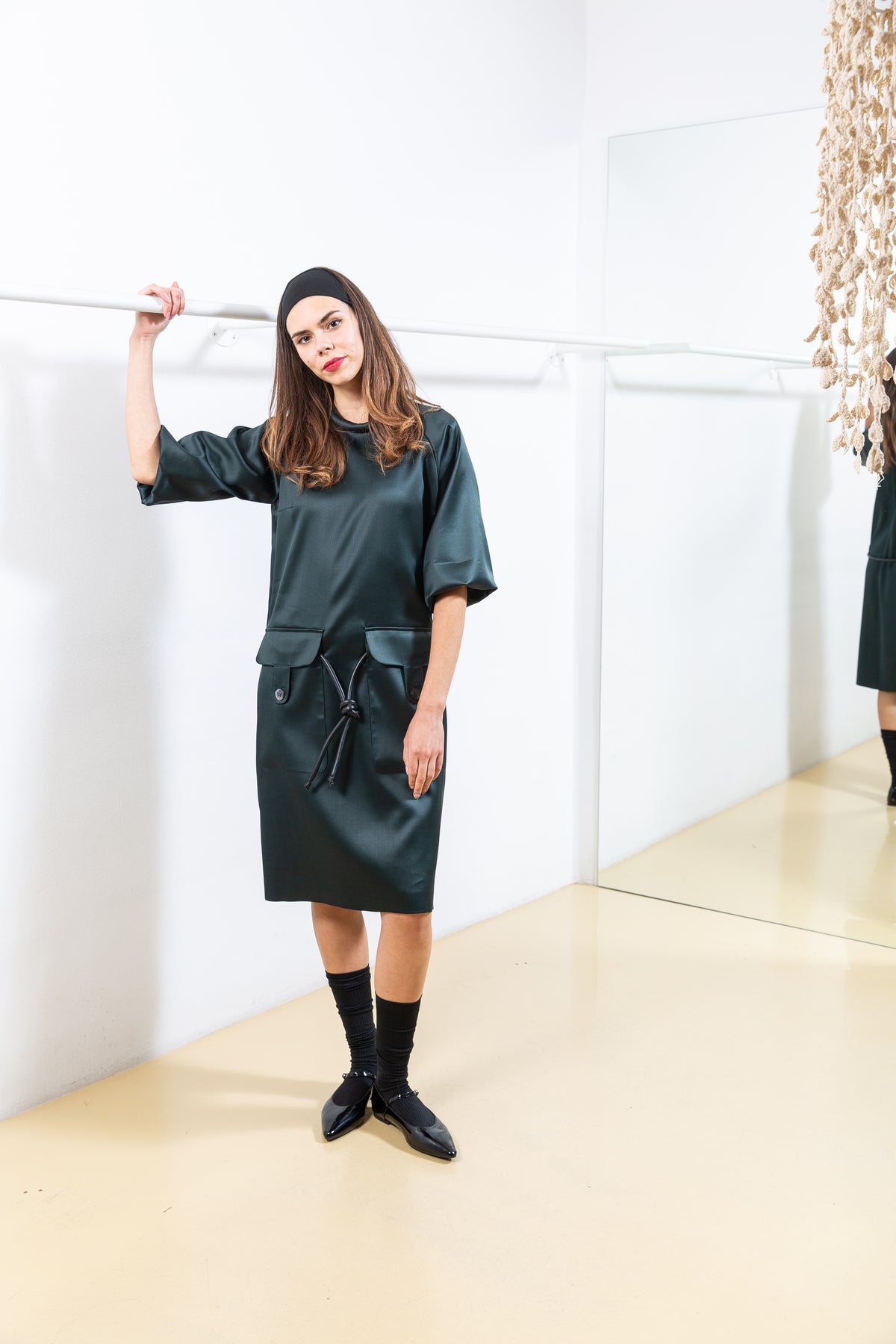 Green Dress with Balloon Sleeves and Cargo Pockets